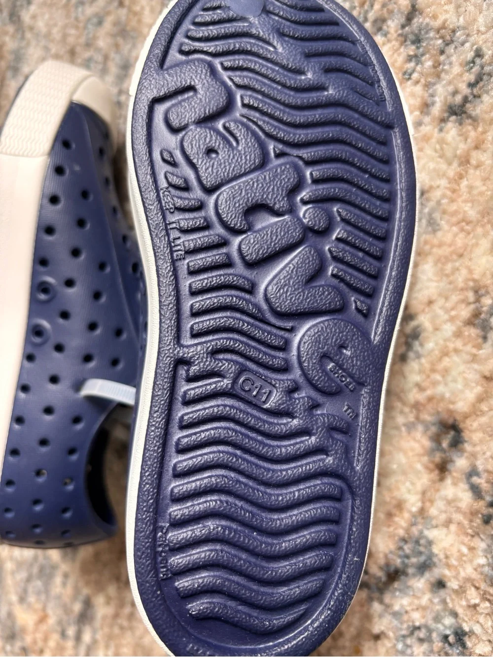 Native Kids Water Shoes Jefferson Slip-Ons in Navy and White, 11c